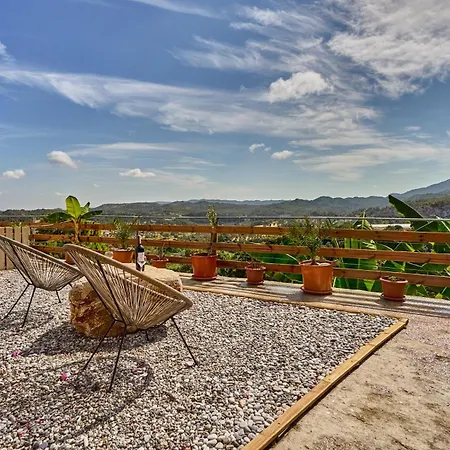 Valley View * Sálakos