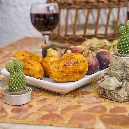 Апартаменты Valley View Salakos